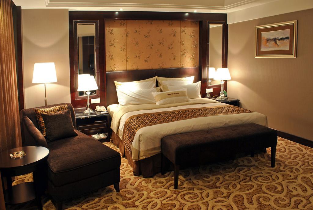 Qingyuan International Hotel Quarto foto